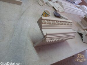 гипсов корниз за скрито осветление перфектни орнаменти и детайли
